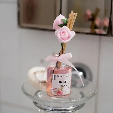 Cozy Flat On The Main Square, 10min To The Sea Tatil Evi