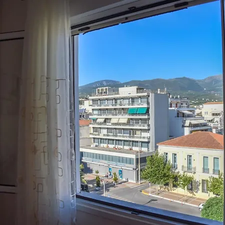 Casa de Férias Cozy Flat On The Main Square, 10min To The Sea