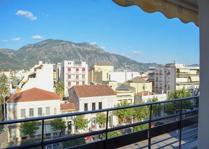 Cozy Flat On The Main Square, 10min To The Sea Vakantiehuis *