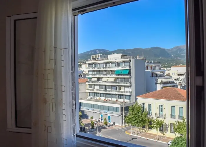 Vakantiehuis Cozy Flat On The Main Square, 10min To The Sea