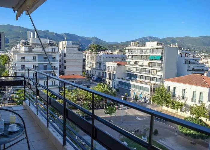 Cozy Flat On The Main Square, 10min To The Sea Vakantiehuis *